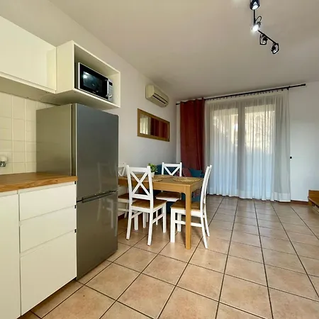 Modern Seaside Flat By The Pool Вилла