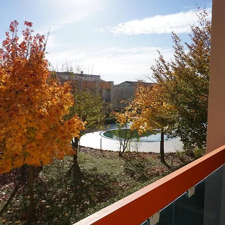 Modern Seaside Flat By The Pool Вилла Каорле